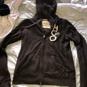 Hollister zip up